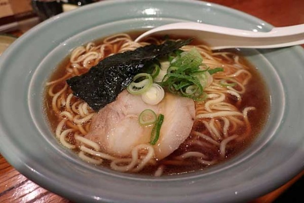 「しょうゆラーメン　350円（外税）」@ぼっちゃん 駅前店の写真
