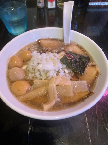 「チャーシュー麺　塩」@東京とんこつ。の写真