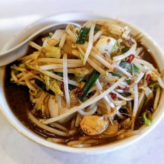 ベトコンラーメン新京の画像