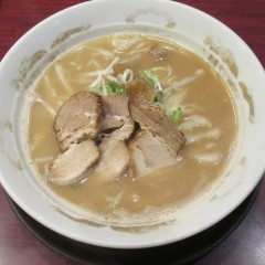 金龍ラーメン 西新地店の画像