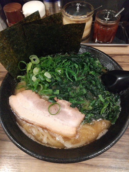 「ラーメン」@横浜家系ラーメン まる金 石川家の写真