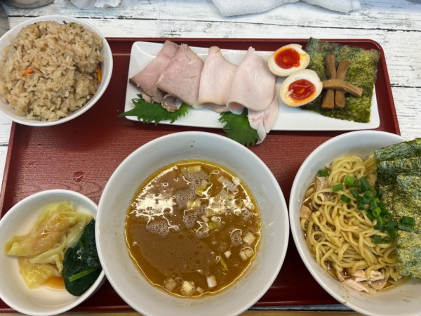 「【限定】1周年記念ラーメン2000円」@二代目 谷瀬家の写真