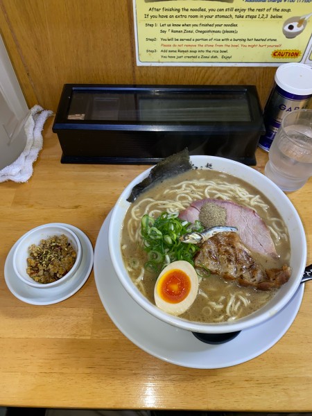 「豚ニボ大盛シビ辛ミンチ¥1,290円(限定)」@麺屋 白神の写真