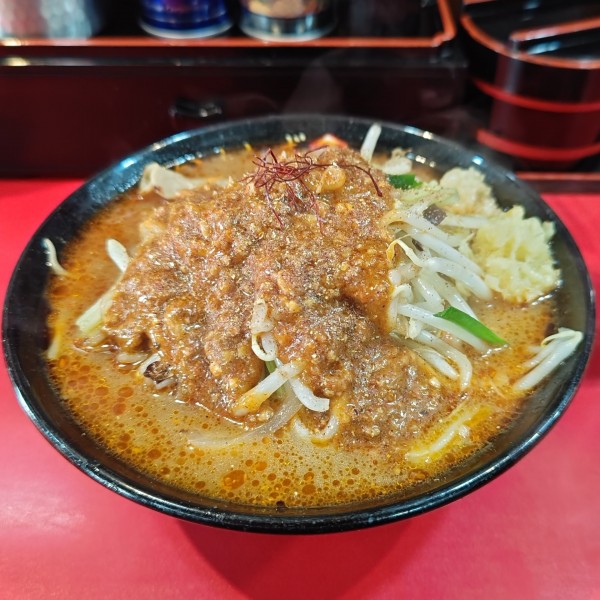 「味噌麻辣タンメン (赤味噌)」@濃厚タンメン かめしげの写真
