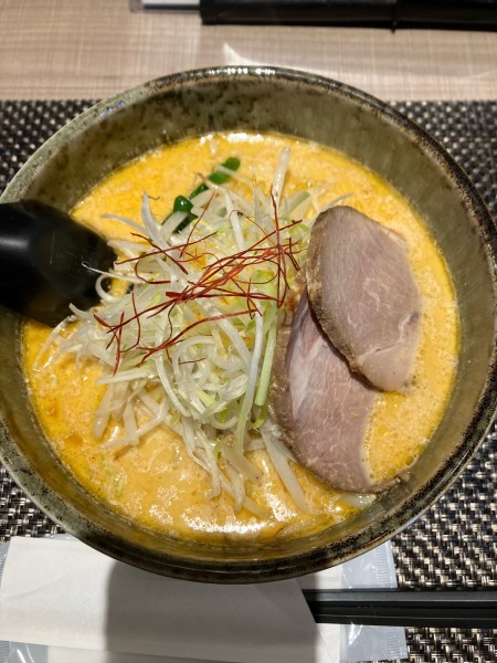 「北海道味噌らーめん　980円」@麺道場YAWARAの写真