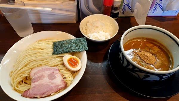 「鳥豚魚介つけ麺」@ラーメン ますだやの写真