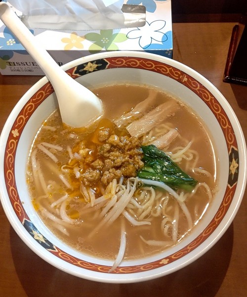 「台湾ラーメンセット1150円」@でっかい餃子 曽さんの店 代々木店の写真
