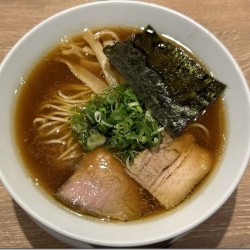 中華そば（960円）