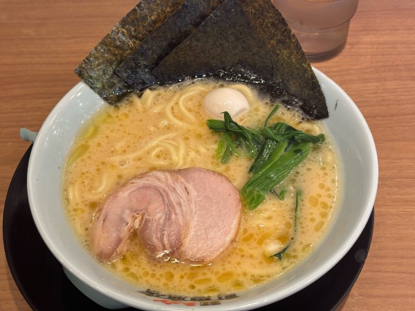 「ラーメン」@町田商店 仲町台店の写真