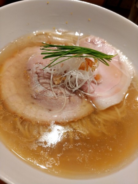 「塩らぁめん」@麺 ふじさきの写真