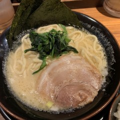 横浜家系ラーメン 壱角家 川崎銀柳街店の画像