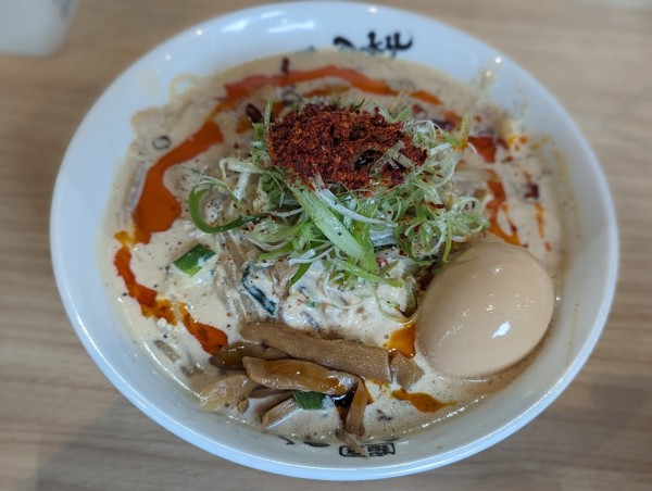 「突発限定辛豆乳ラーメン」@麺屋 丈六 キーノ和歌山店の写真