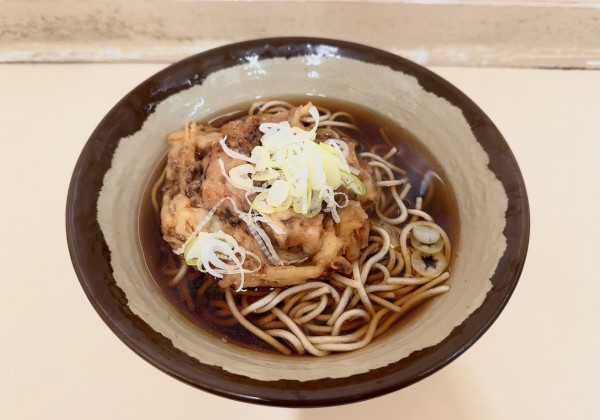 「げそ天そば(460円)」@立食い そば処 JR北千住駅1番線ホーム店の写真