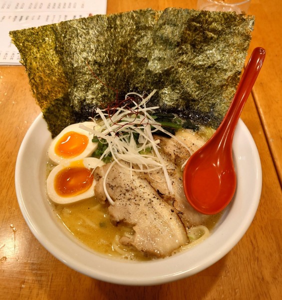 「特のせラーメン(塩、1150円)」@麺屋 夏鈴の写真