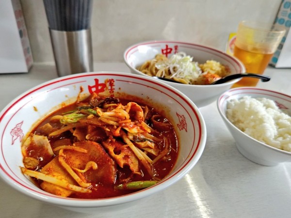 「冷し味噌やさい冬・辛さ5倍+α」@蒙古タンメン 中本 船橋店の写真