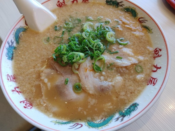 「旨こくラーメン896円」@ラーメン魁力屋 イオンモール浦和美園店の写真