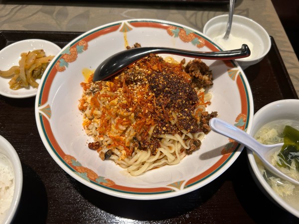 「本番老四川汁なし担々麺」@本格四川料理 麻辣先生の写真