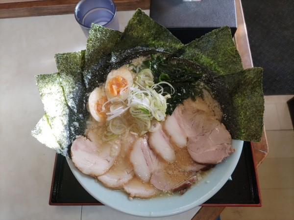 「チャーシューメン+味玉+のり  ﾒﾝﾏ抜き」@ラーメンショップ 塚崎店の写真