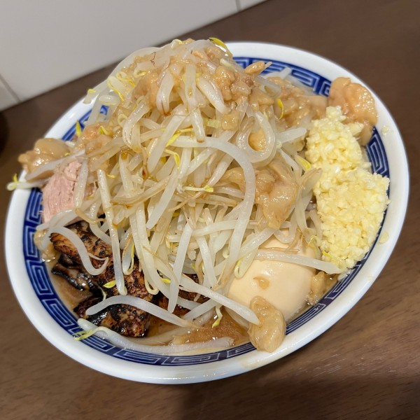 「ラーメン＋味付け玉子＋炙り豚」@ラーメン ゼンゼンの写真