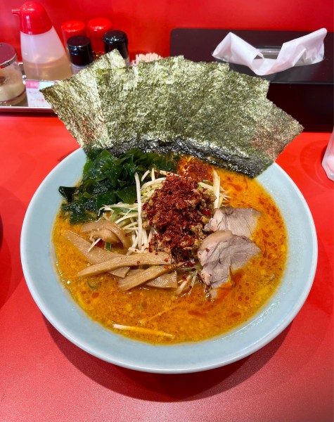 「旨辛味噌オリジン+海苔（1330円）」@ニューラーメンショップ オリジンの写真