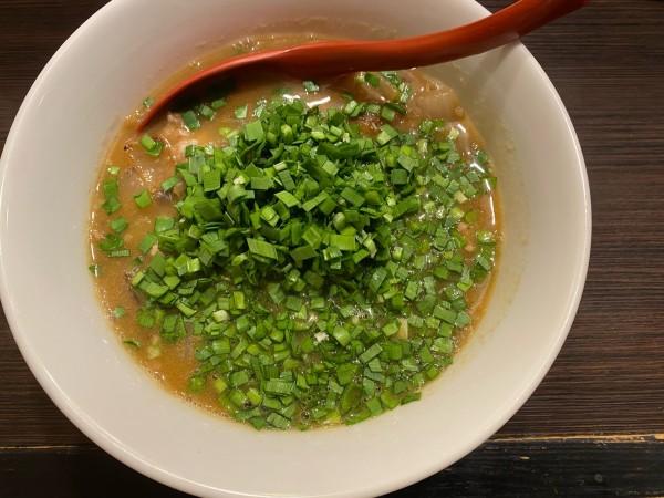 「勝浦式坦々麺 900円 0辛.」@麺処 じもん 駒込店の写真