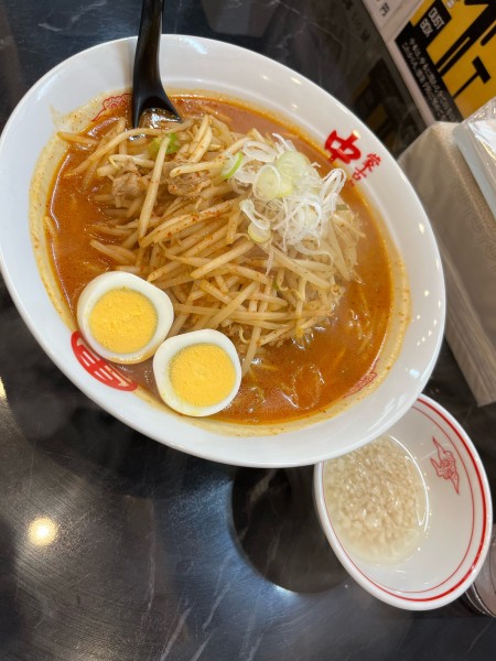 「味噌卵麺、大盛、野菜増し、背脂別添え」@蒙古タンメン中本 甲府店の写真