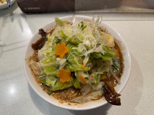 「背脂しょうゆたんめん(細麺) 1000円」@麺処 まるよし商店の写真