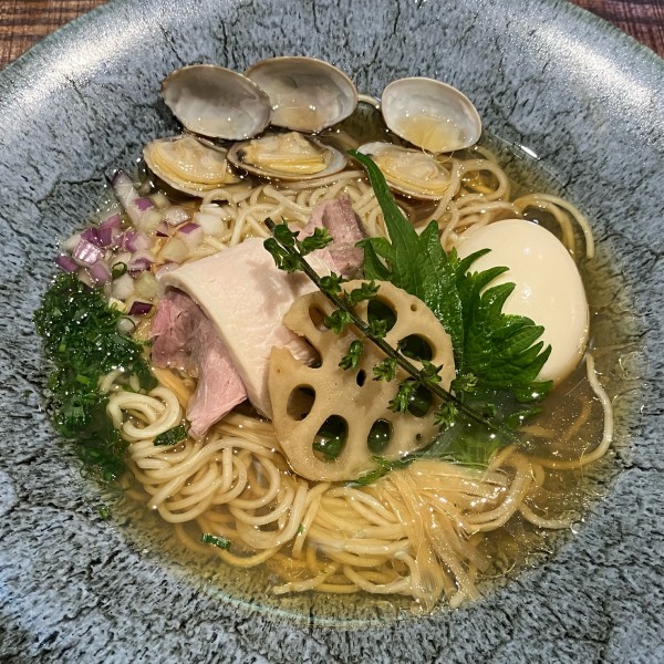 「浅利葱蕎麦900円」@与しおかの写真