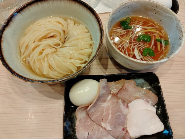 「特製出汁つけ麺塩」@だし麺屋 うみのいろどりの写真