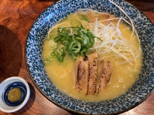 「濃厚鶏そば　900円」@鶏そば 一瑳の写真