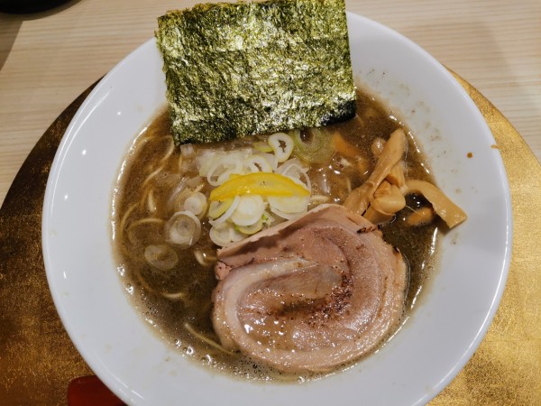 「濃厚煮干しそば」@麺屋 音 人形町店の写真