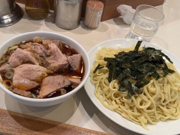 「チャーシューざるらあめん」@らぁめん ほりうち 本店の写真