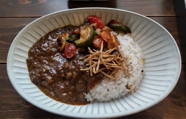 「COCORAカレー880円」@カフェランチココラの写真