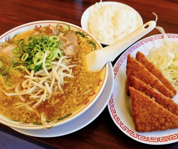 「味噌ラーメン」@ラーメン 魁力屋 鎌倉手広店の写真