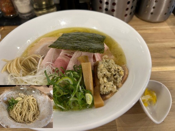 「貝出汁930円、貝バター正油和え玉300円」@らぁーめん喜元門 水戸笠原店の写真