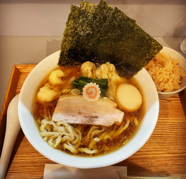 「生姜醤油らーめん(ブレンド醤油)」@あはれの写真