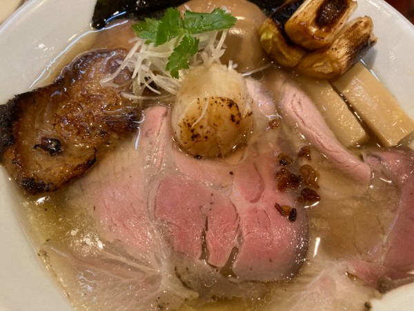 「特製金色貝そば+ 二度漬け焼きねぎ」@燃えよ麺助の写真