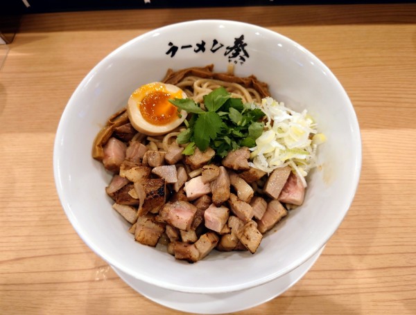 「まぜそば(半玉付き)」@ラーメン奏の写真