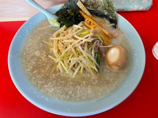 「ネギラーメン＋煮卵」@ラーメンショップ 結城東店の写真