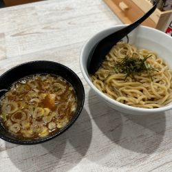 魚介鶏豚骨つけ麺