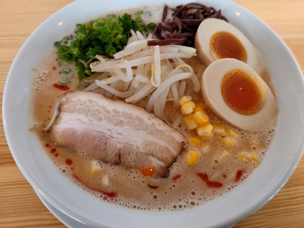 「期間限定  とんこつdeミソラーメン+味玉 +キクラゲ」@とんこつラーメン44の写真