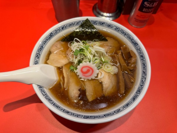「中華そば 並 790円」@醤油ラーメンなら ミカド製麺直売所の写真