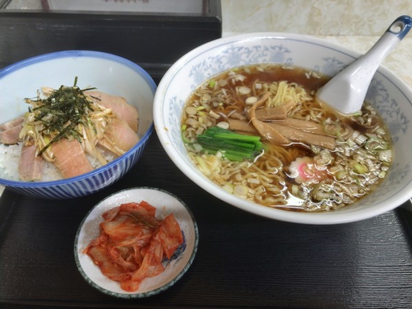 「【8】ミニネギチャーシュー丼とラーメン（¥880）」@山翠の写真