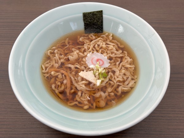 「ラーメン ¥100」@100圓ラーメンの写真