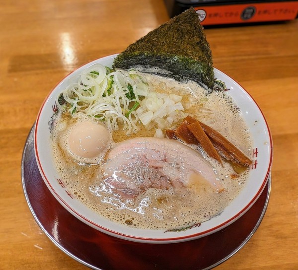 「塩らーめん」@麺屋 赤橙 岐阜六条店の写真