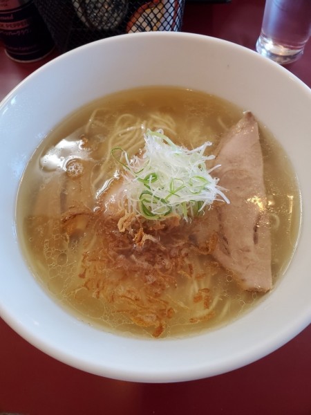 「塩らぁ麺」@らぁ麺 松しんの写真