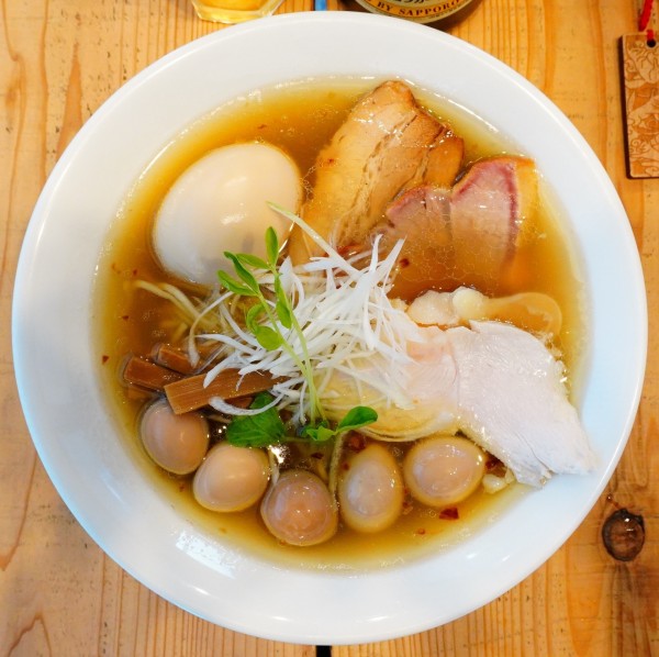 「Kiri_soba_rev 潮＋味玉＋うずらの味玉＋ビール」@The Noodles & Saloon Kiriyaの写真