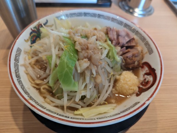 「ミニ850円」@豚山 八王子北野店の写真