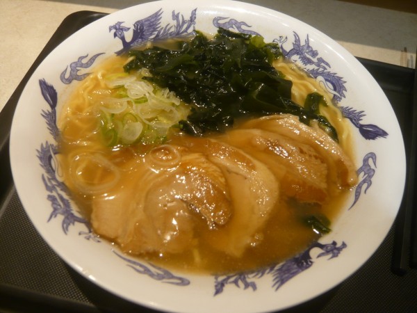 「特製チャーシューラーメン（煮干し）」@名代 富士そば 秋葉原電気街店の写真