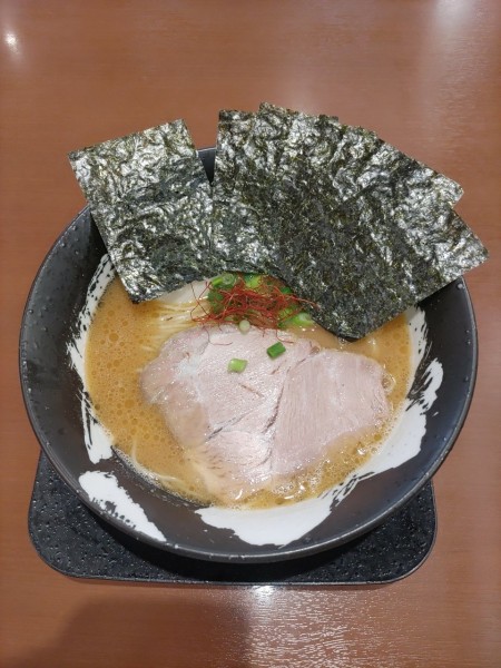 「味玉鶏白湯醤油+のり  ﾒﾝﾏ抜き」@中華そば 風 KAZEの写真